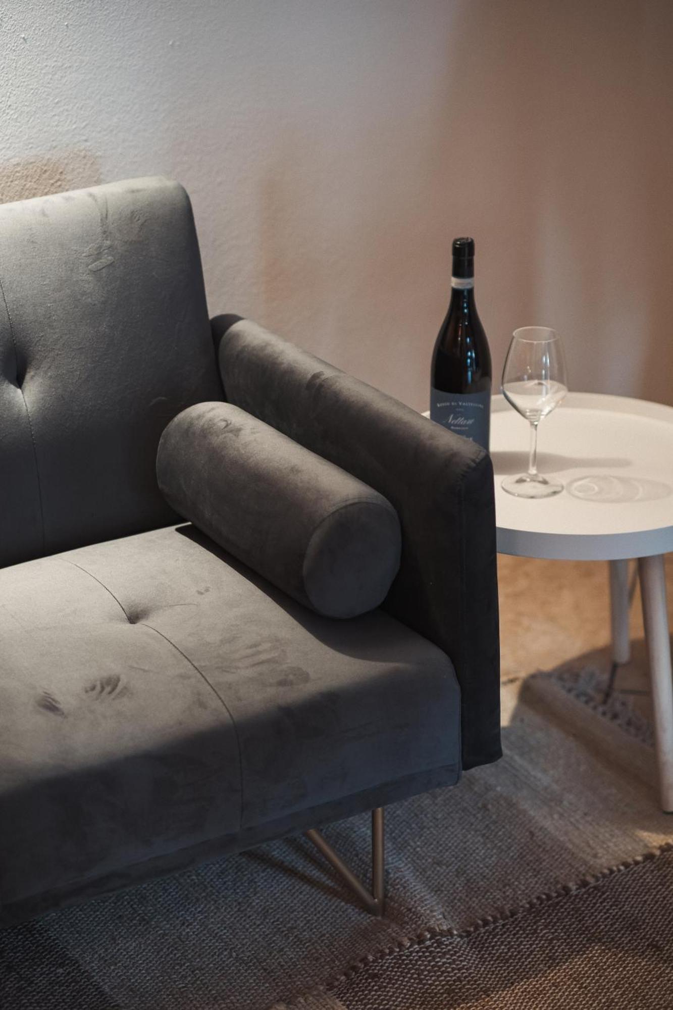 ティラーノDuplex Con Vista E Terrazza 6 Minuti Dal Bernina Expressアパートメント エクステリア 写真